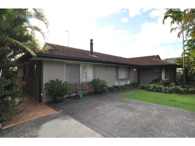 292 Oxley Drive, Coombabah QLD 4216