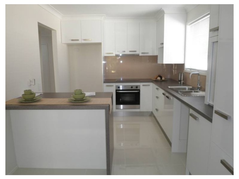 35 Clam Street, Runaway Bay QLD 4216