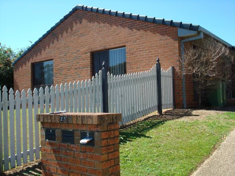 1/23 Nina Parade, Arundel QLD 4214