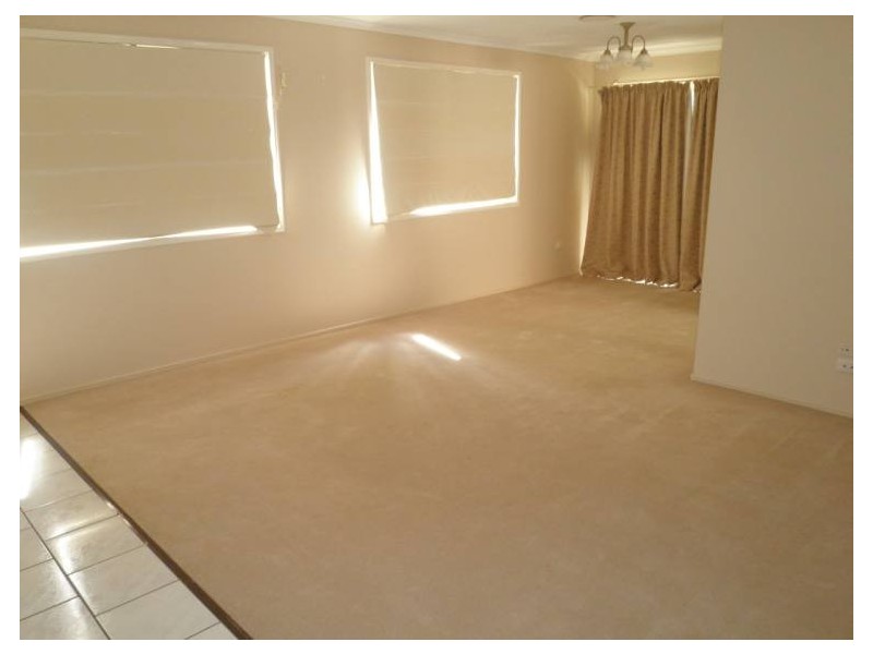 33 River Oak Drive, Helensvale QLD 4212