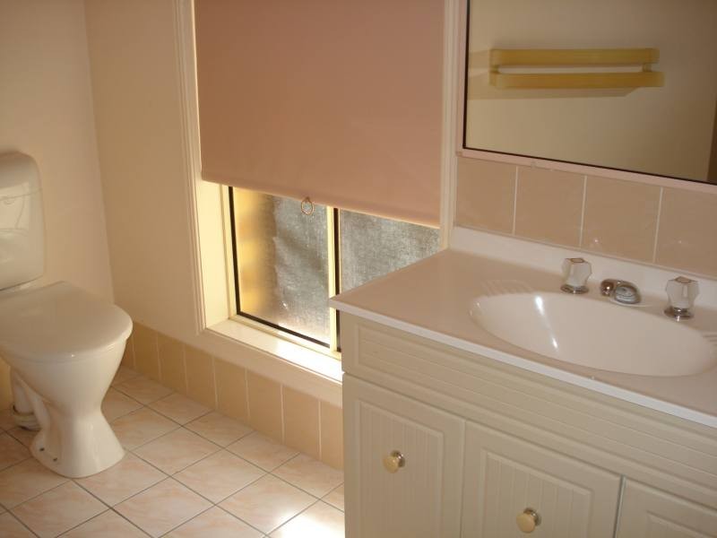 17 Floyd Court, Parkwood QLD 4214