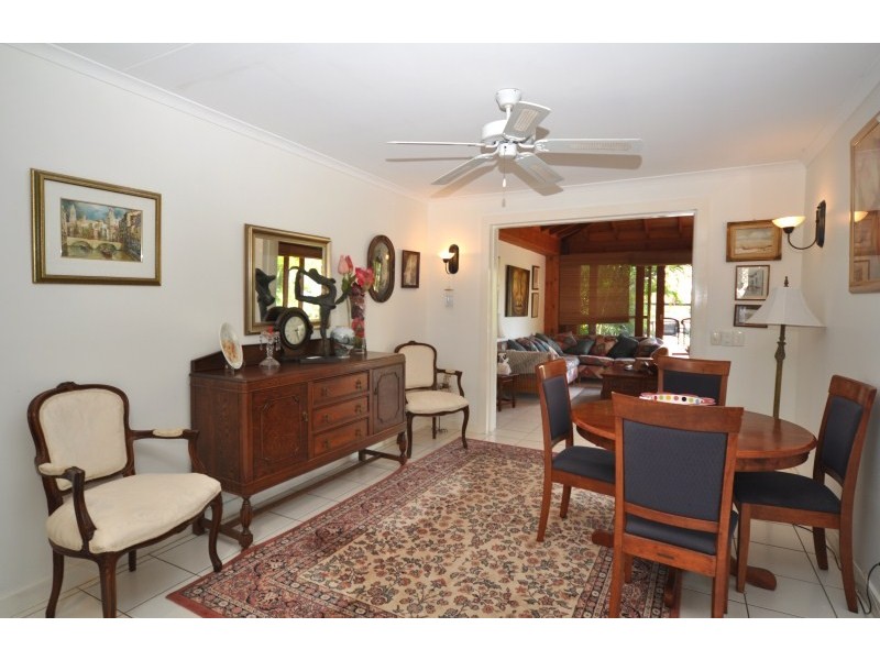 1/29 Kangaroo Avenue, Coombabah QLD 4216