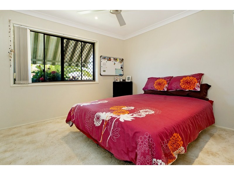 9 Nautilus Place, Biggera Waters QLD 4216