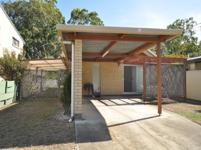 19 Nalkari Street, Coombabah QLD 4216