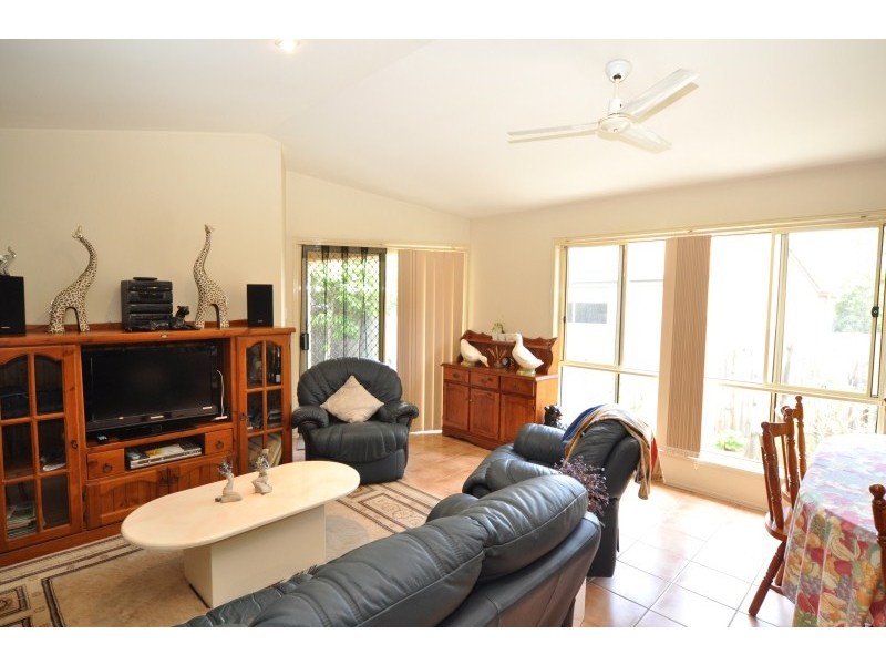 5a Laine Place, Coombabah QLD 4216