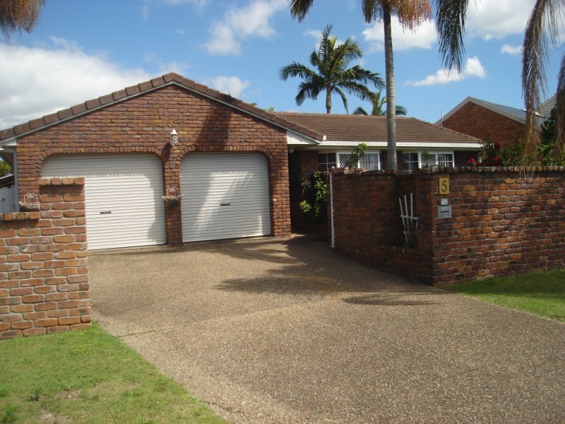 5 Magellan Avenue, Hollywell QLD 4216