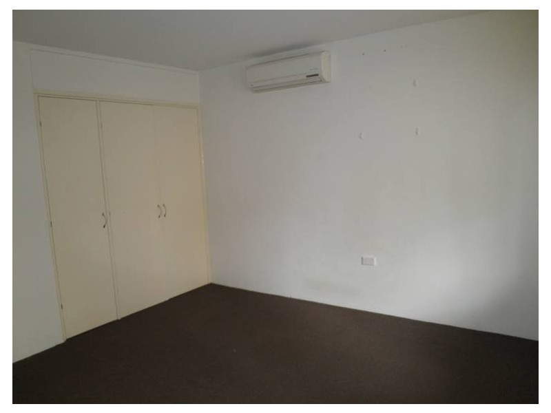 2/10 Madang Crescent, Runaway Bay QLD 4216