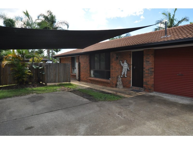 2/9 Possum Crescent, Coombabah QLD 4216
