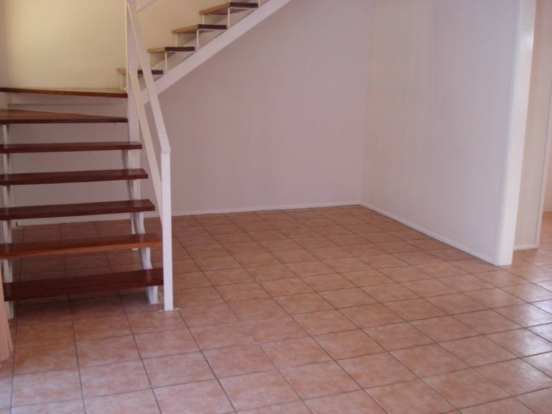 3/18 Central Street, Labrador QLD 4215