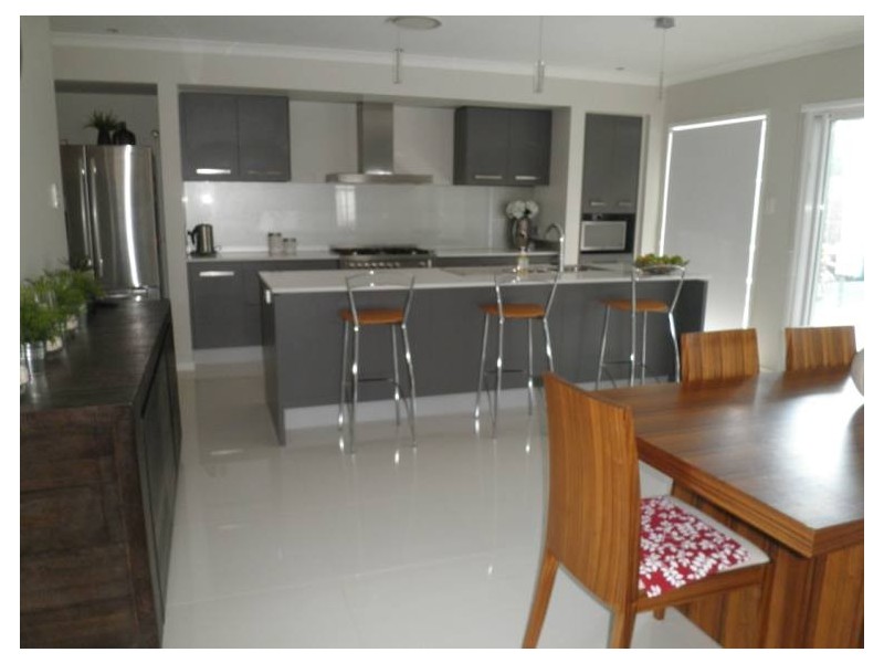 50 Rhodium Crescent, Hope Island QLD 4212