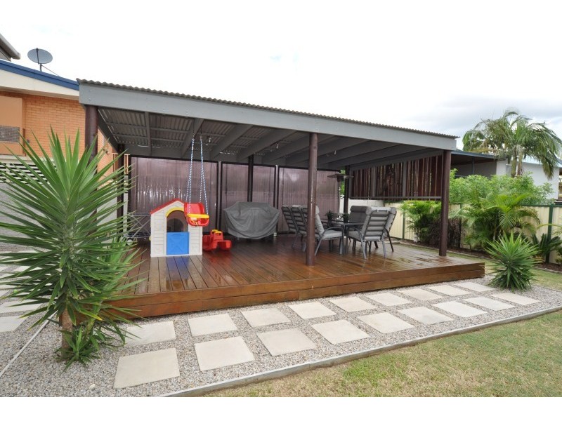36 Stradbroke Street, Biggera Waters QLD 4216
