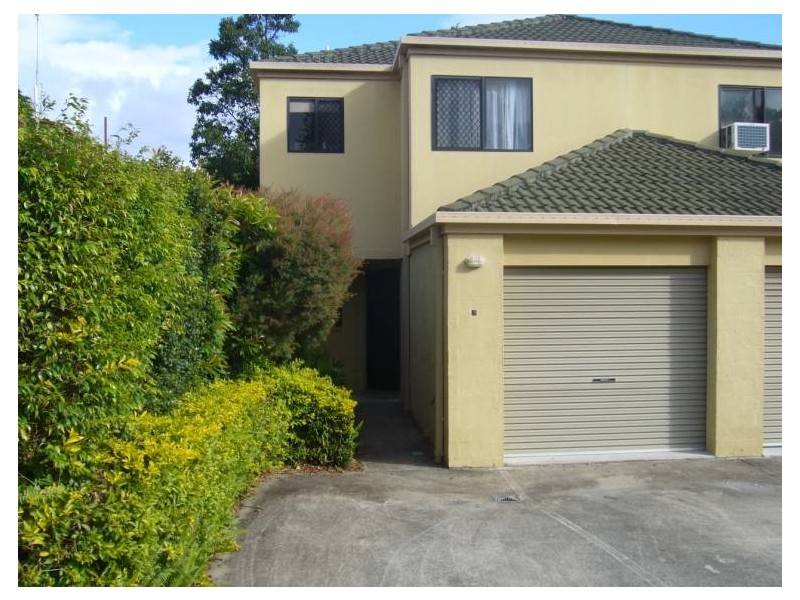 3/72 Imperial Parade, Labrador QLD 4215