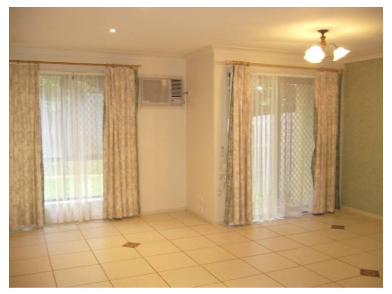 3/72 Imperial Parade, Labrador QLD 4215