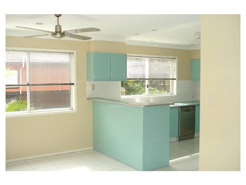 41 Allinga Street, Coombabah QLD 4216