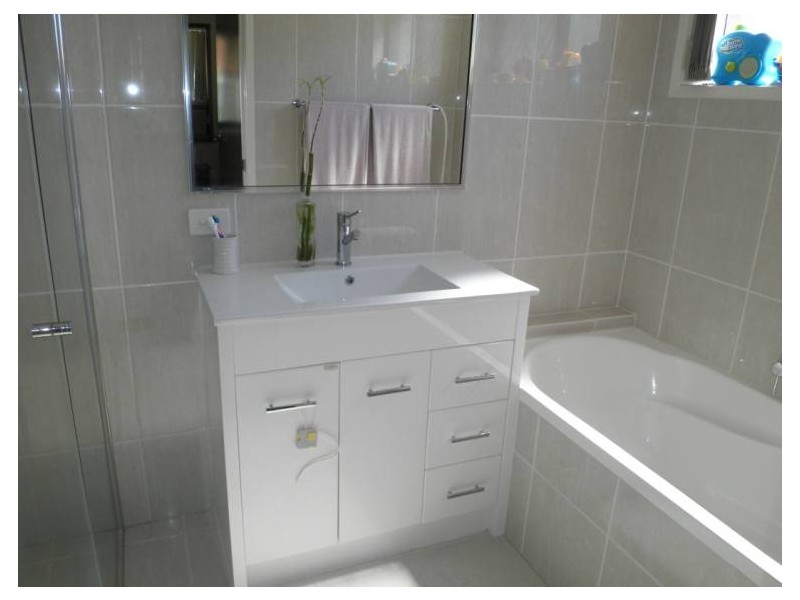 2/4 Echidna Court, Coombabah QLD 4216