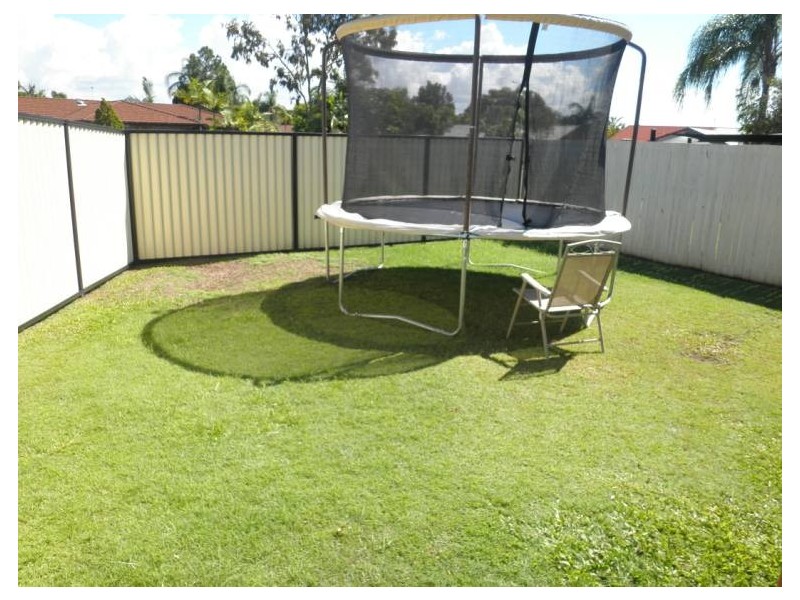 2/4 Echidna Court, Coombabah QLD 4216