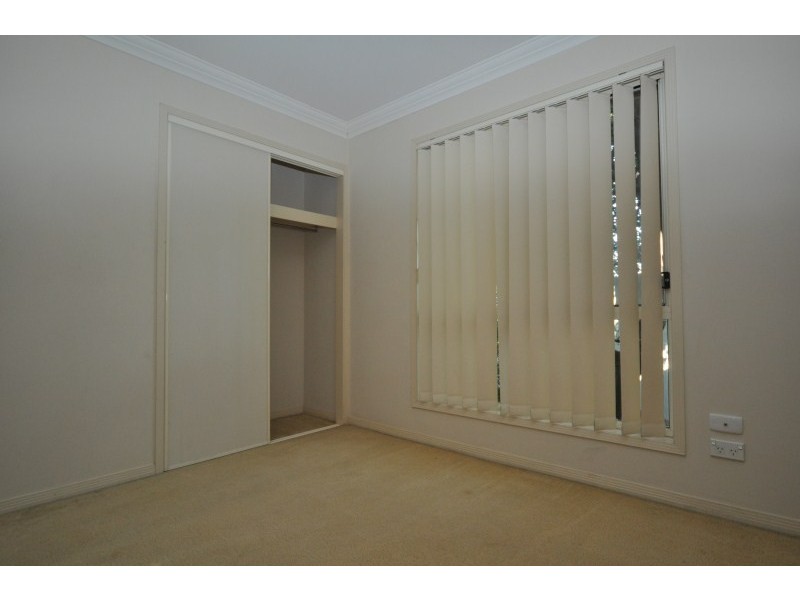 2/433 Brisbane Road, Coombabah QLD 4216