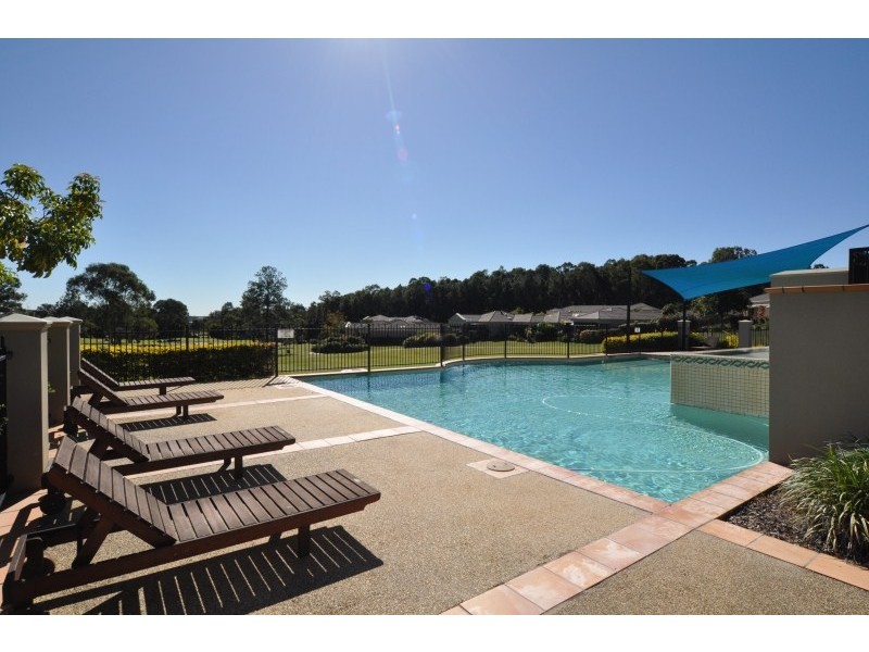 2/433 Brisbane Road, Coombabah QLD 4216