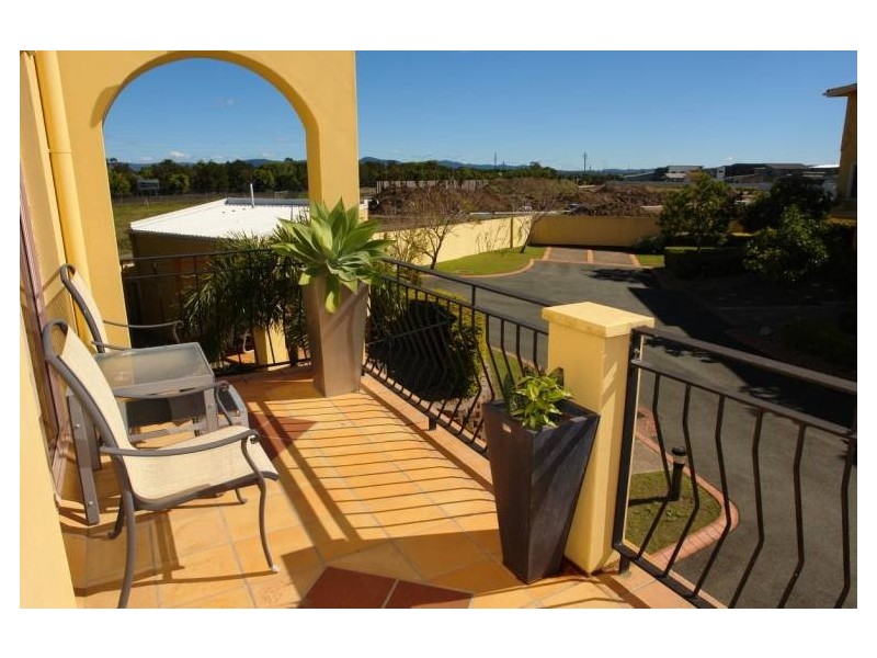 12/14 Pendraat Parade, Hope Island QLD 4212