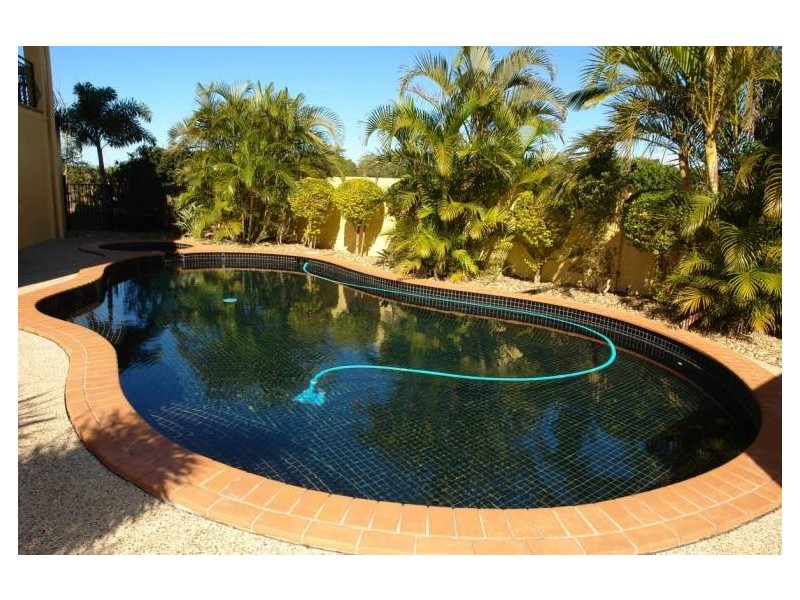 12/14 Pendraat Parade, Hope Island QLD 4212