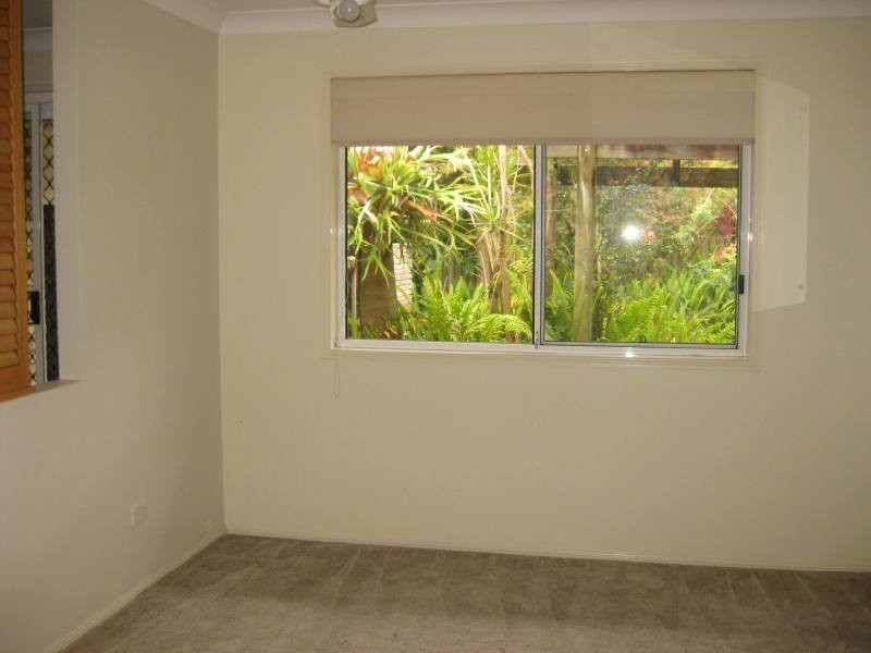 18 Gary Player Crescent, Parkwood QLD 4214