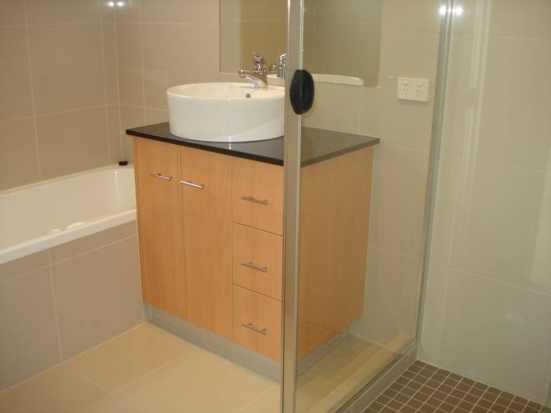 18 Yulia Street, Coombabah QLD 4216