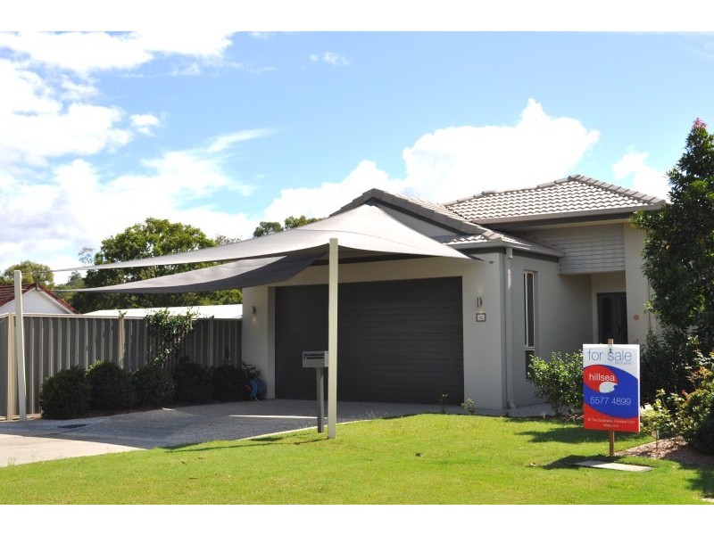 10 Chip In Place, Helensvale QLD 4212