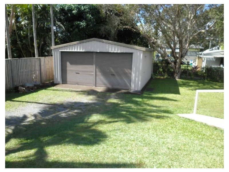 14 Crescent Avenue, Hope Island QLD 4212
