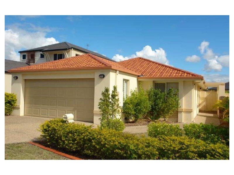 86 Tee Trees Boulevarde, Arundel QLD 4214