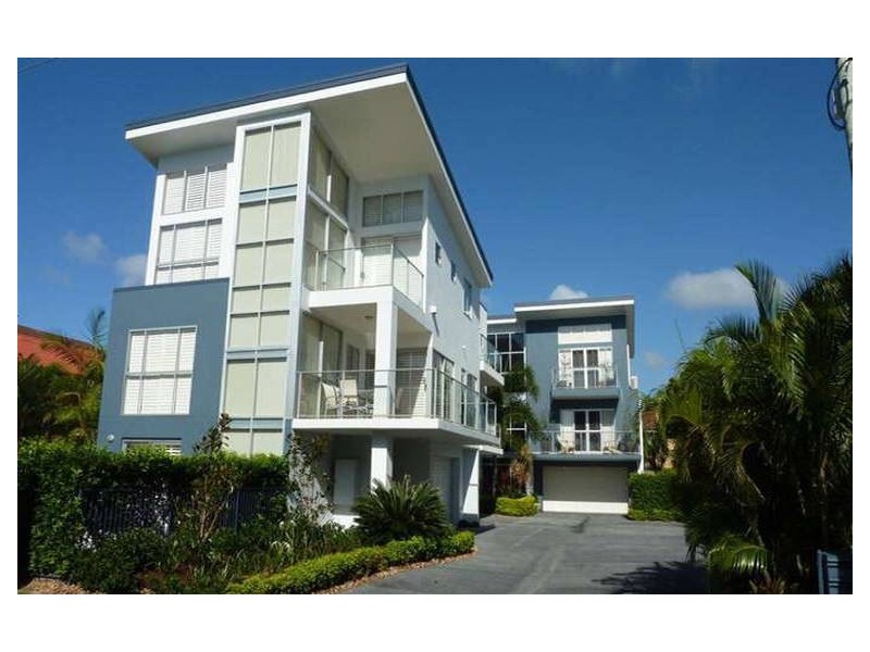 3/20 Madang Crescent, Runaway Bay QLD 4216