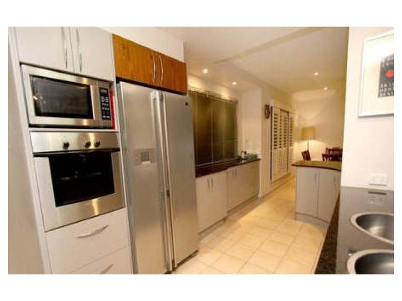 3/20 Madang Crescent, Runaway Bay QLD 4216