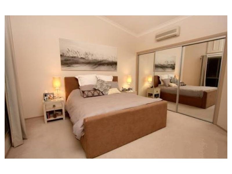 3/20 Madang Crescent, Runaway Bay QLD 4216