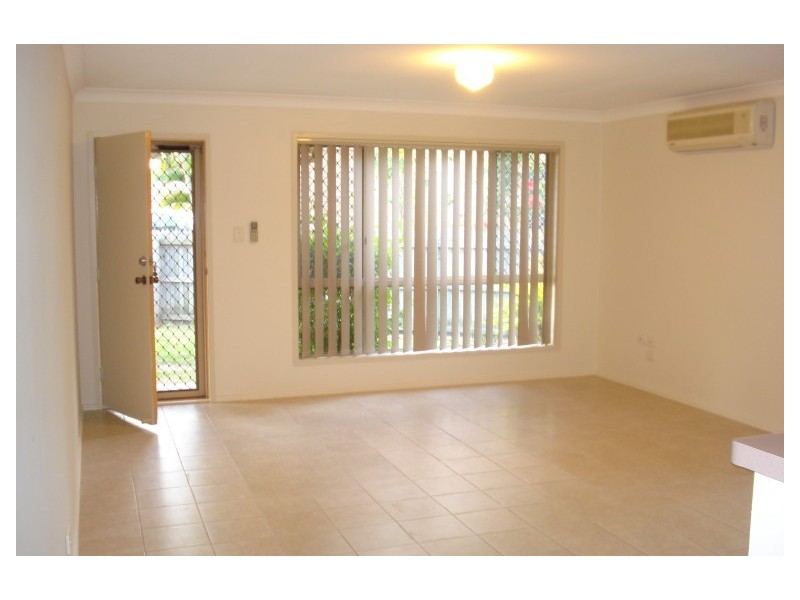 166/31 Usher Avenue, Labrador QLD 4215