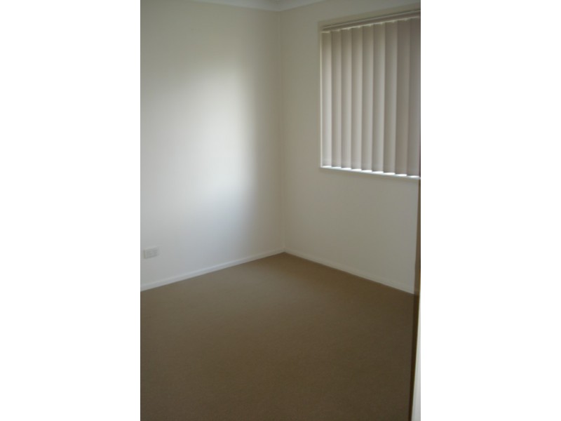 166/31 Usher Avenue, Labrador QLD 4215