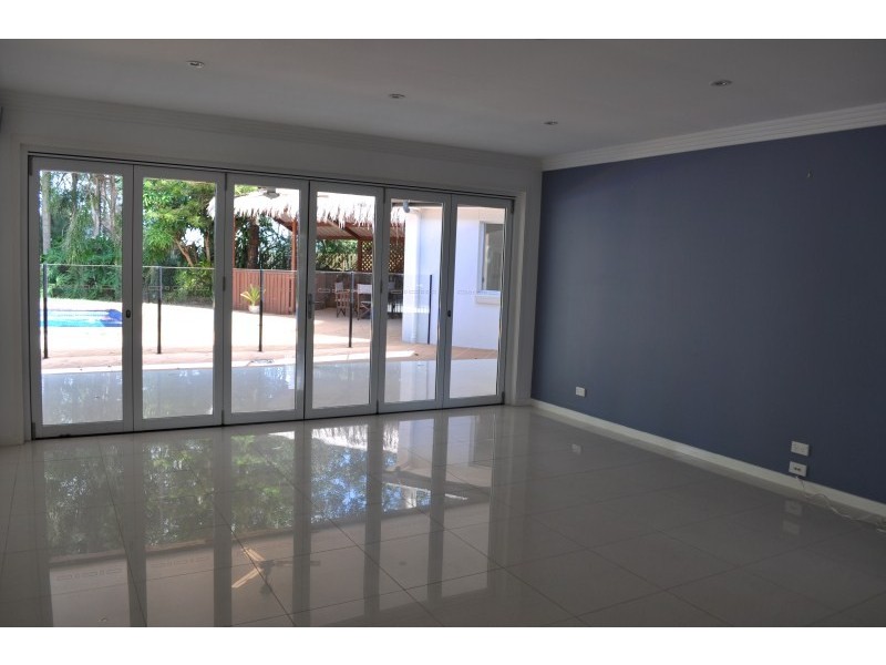 10 Georgina Street, Oxenford QLD 4210