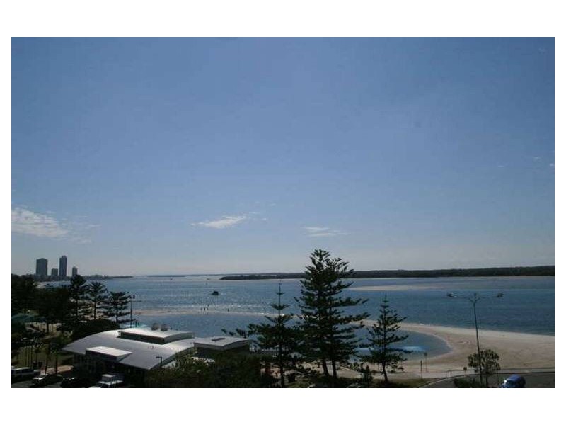 309/360 Marine Parade, Labrador QLD 4215