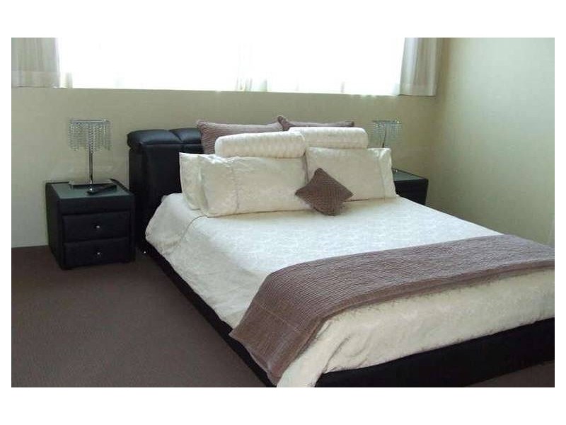 309/360 Marine Parade, Labrador QLD 4215