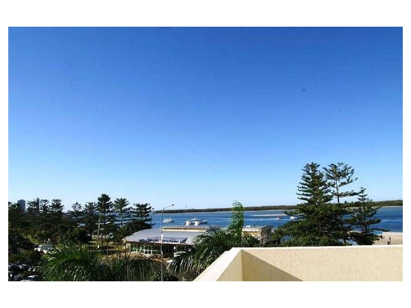309/360 Marine Parade, Labrador QLD 4215
