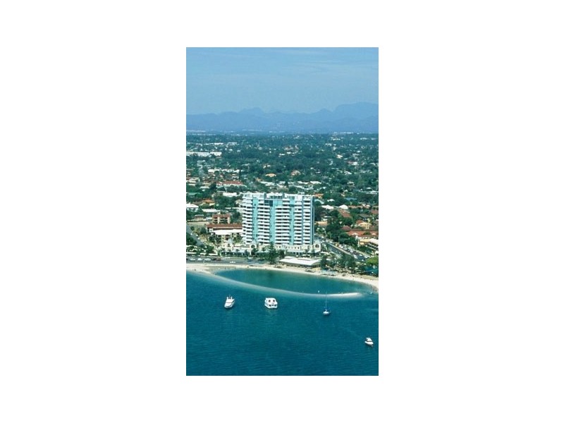 309/360 Marine Parade, Labrador QLD 4215