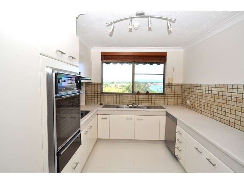 24/8 Paradise Parade, Paradise Point QLD 4216