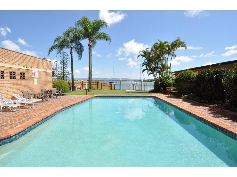 24/8 Paradise Parade, Paradise Point QLD 4216