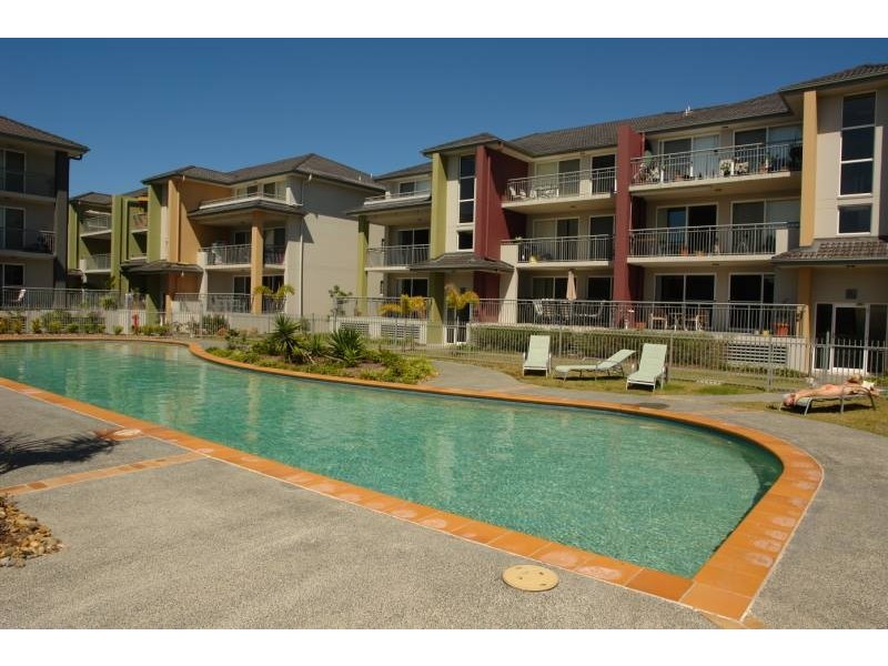 703/33 Clark Street, Biggera Waters QLD 4216