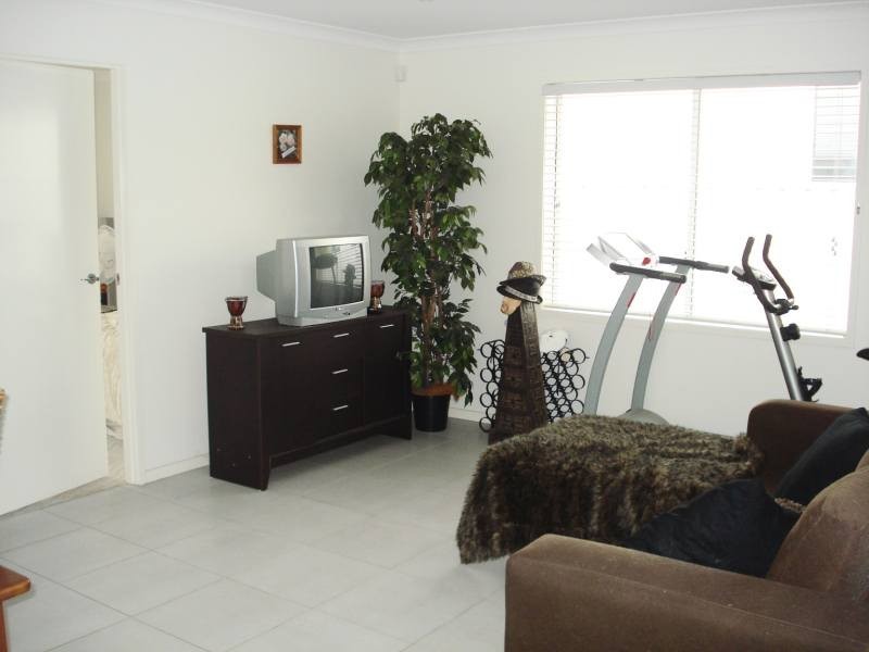 156 Lae Drive, Coombabah QLD 4216