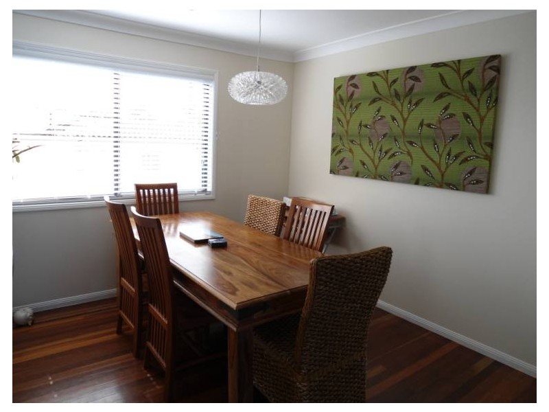 2/3 Ray Street, Runaway Bay QLD 4216