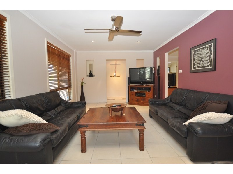 12 Koitaki Court, Runaway Bay QLD 4216