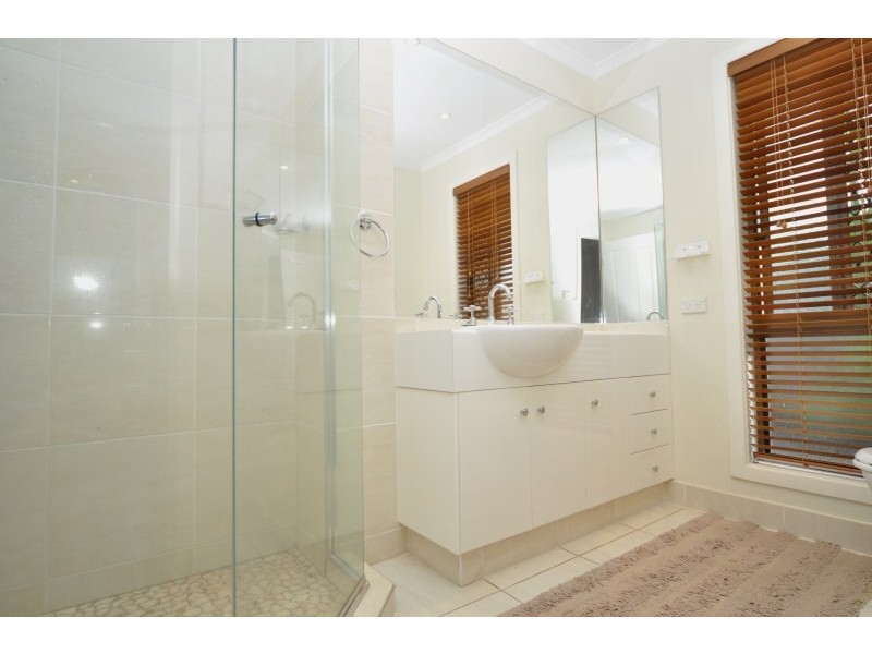 12 Koitaki Court, Runaway Bay QLD 4216