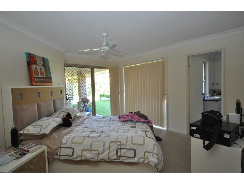 37 Gemini Circuit, Molendinar QLD 4214