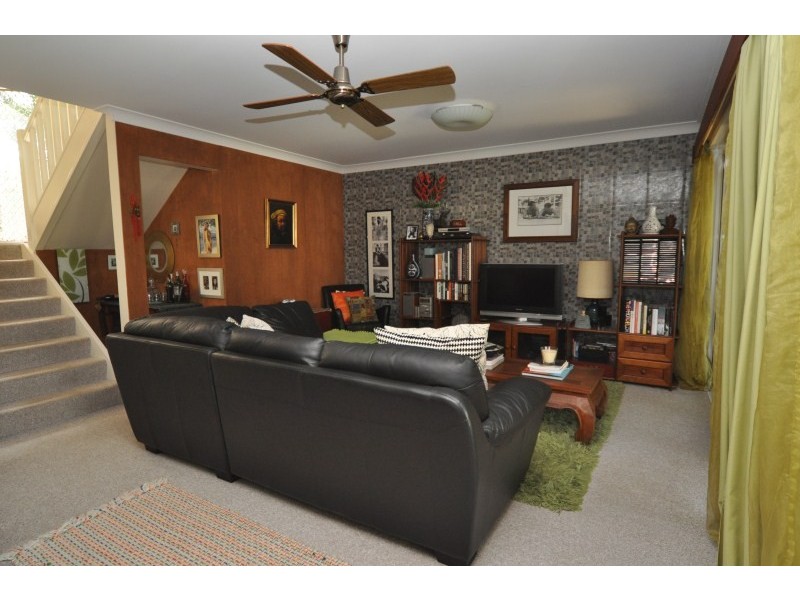 4/77 Government Road, Labrador QLD 4215