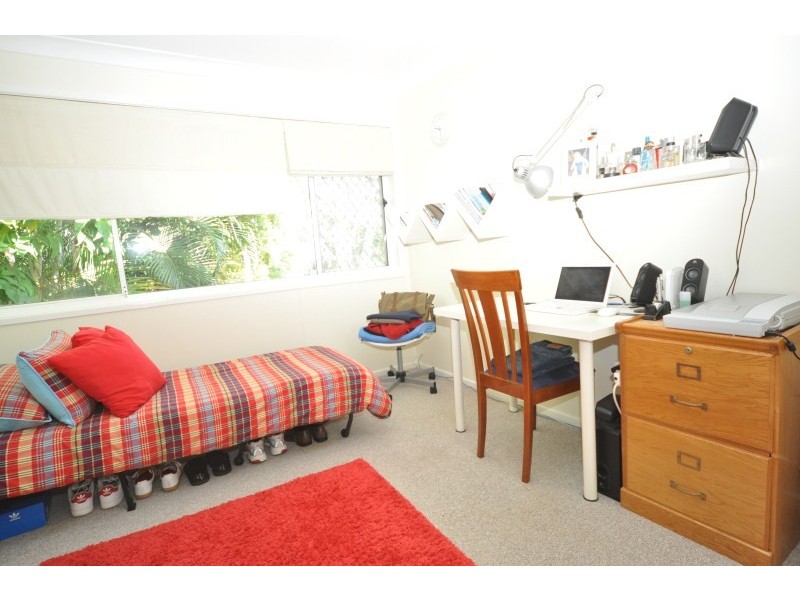 4/77 Government Road, Labrador QLD 4215