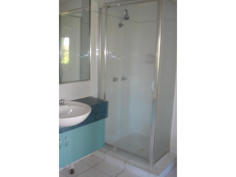 35/160 Frank Street, Labrador QLD 4215